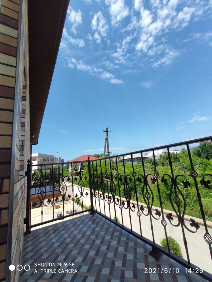 Kochalidze Family Apartamento Batumi Exterior foto