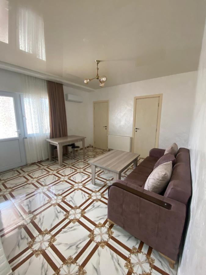 Kochalidze Family Apartamento Batumi Exterior foto